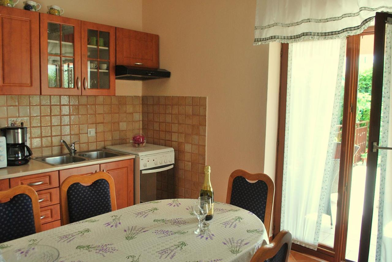 Villa Dorina Barban Buitenkant foto