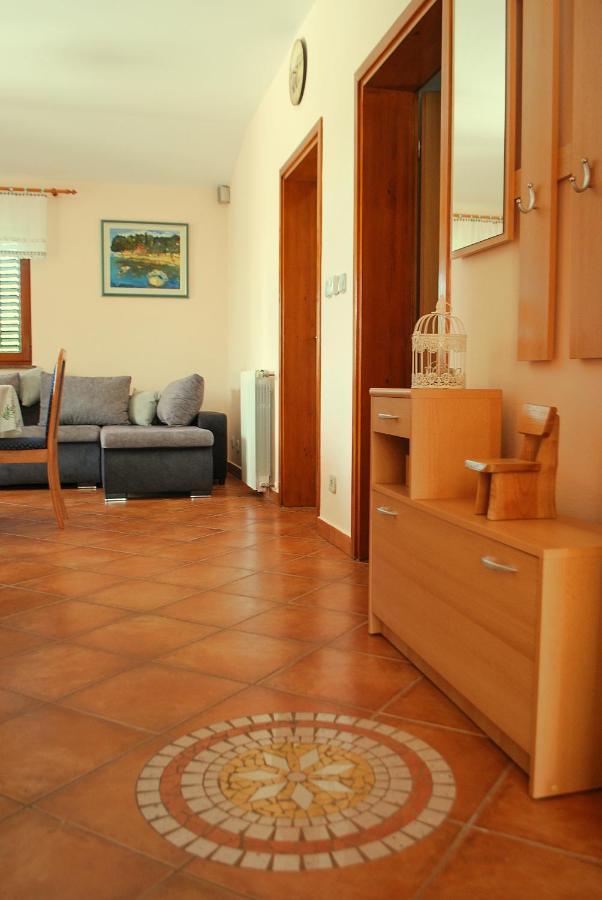 Villa Dorina Barban Buitenkant foto