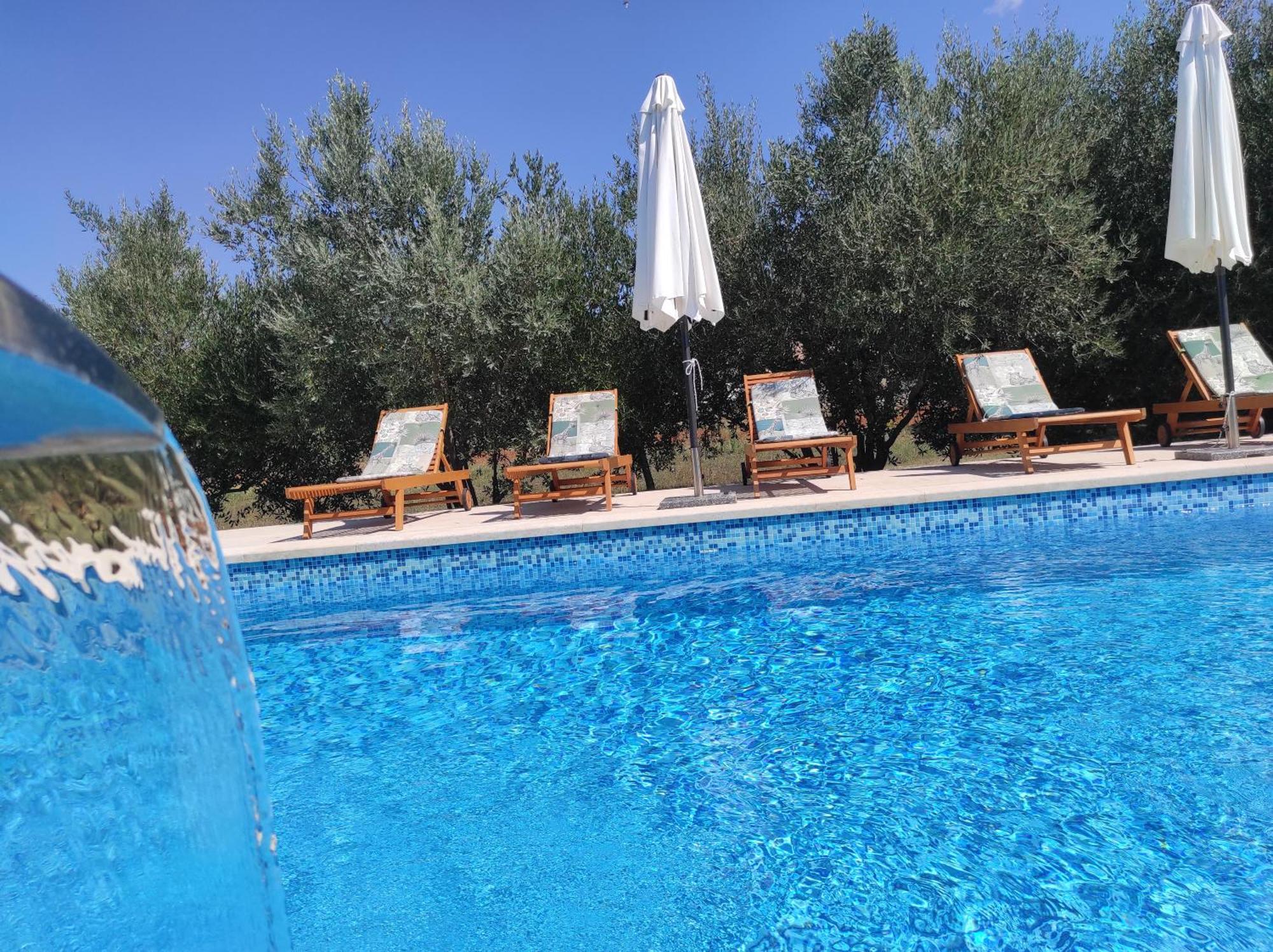 Villa Dorina Barban Buitenkant foto